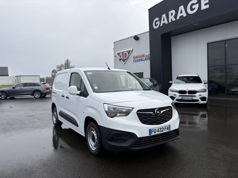 OPEL COMBO CARGO PACK BUSINESS 1.5 100 CH L1H1 BVM5 STANDARD