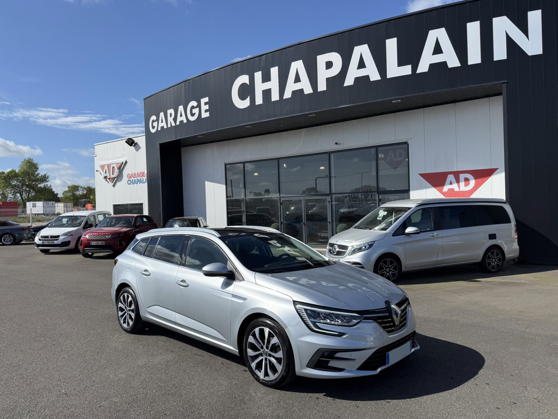 MEGANE IV ESTATE Techno Blue dCi 115