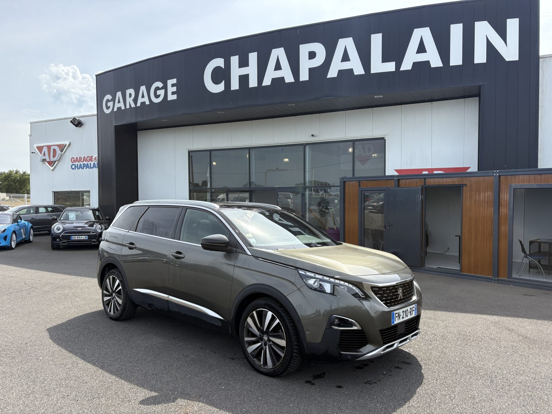 PEUGEOT 5008 GT Line BlueHDi 180ch S&S EAT8